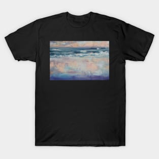 Rainbow Beach sunset reflections T-Shirt